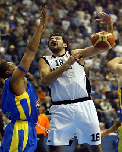 Drobnjak, ¿el refuerzo interior que busca Olympiacos?