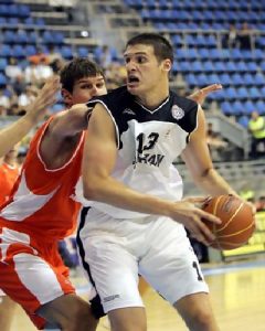 Zoco ACB: A Unicaja se le escapa Perovic, Prigioni ya con Olimpiakos, más competencia para Sergio, los Bulls por Scola y rumores verdinegros