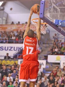 Adam Hanga, el húngaro volador