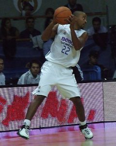 El Real Madrid derrota al Estrella Roja y Stombergas ya le espera