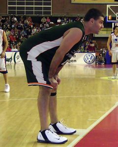 Terremoto en Ljubjiana, Evtimov y tres compañeros más son cortados. Vuckevic deja Milán y el Lietuvos ficha un base