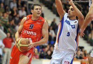 Iñaki Sanz renueva con Planasa Navarra por dos temporadas