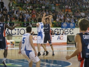 Adecco Plata (Playoff Final): Aguas de Sousas vuelve a vencer a CB Prat y se sitúa a una sola victoria del ascenso