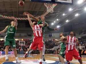 Liga Griega (Playoff Final): Olympiakos toma la delantera, Kolossos fuerza el 5º partido por la tercera plaza