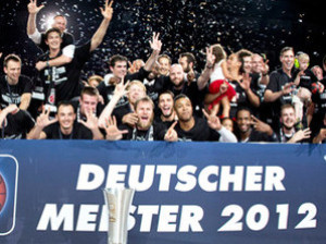 Liga Alemana Final: Bamberg, campeón por la vía rápida