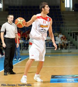 Miguel Servera ficha por el UCAM Murcia