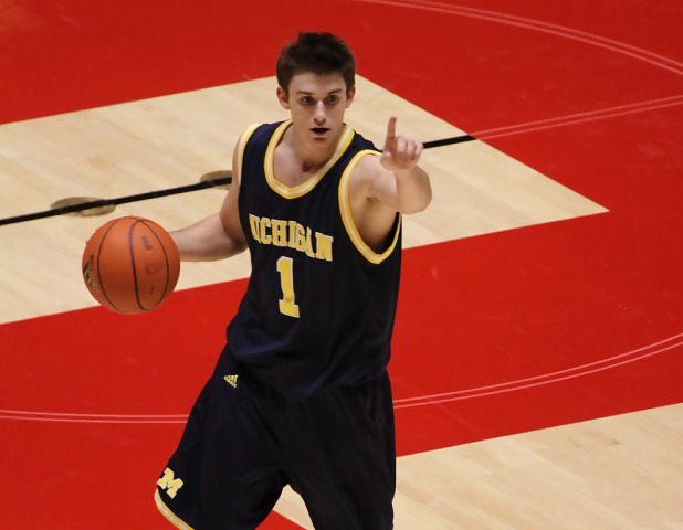 Stu Douglass dará sus primeros pasos como profesional en Planasa Navarra