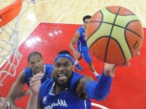 Preolímpico (J2): Martínez (25 r) y Horford (30 p) se ponen las botas ante Corea. Macedonia se estrena. Jordania, un juguete en manos de Puerto Rico. Kleiza (28p) destroza a Venezuela