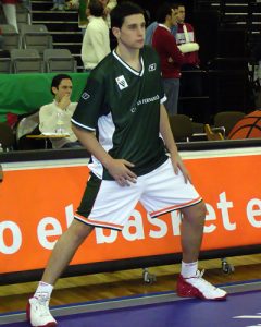 Qalat-Cajasol ficha a Adolfo Santos y asegura la continuidad de Suka, Bonhome y Casanova