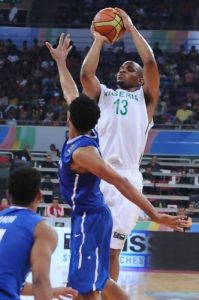 La Nigeria de Tim Shea se lleva la última plaza a Londres consiguiendo el tercer puesto (88-73). Rusia, en el grupo de España