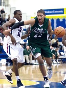 La otra America: Karl Towns, con 16 años ya dicen de él que puede ser el nuevo Kevin Durant…con 2,11