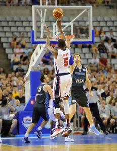 Un Kevin Durant sobrenatural brilla en Barcelona en la ajustada victoria de USA sobre Argentina (86-80)