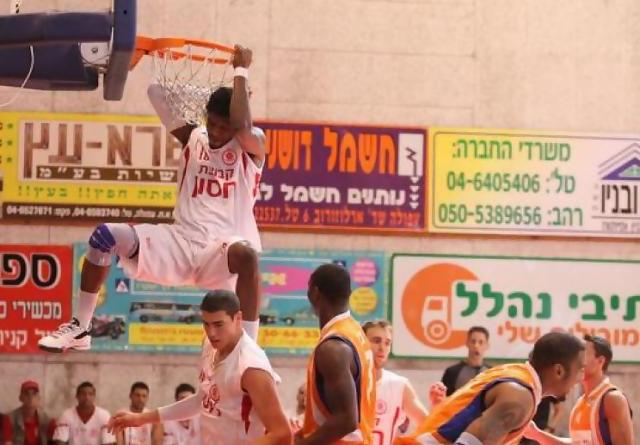 El CAI ficha a Thondique y le busca destino. Además, se asegura la incorporación a Henk Norel