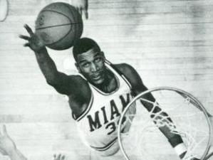 La reinvención obligada del fenómeno Ron Harper