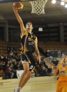 Mercado Adecco Plata: Ander Arruti y Aitor Carrera, renovados por el Aurteneche Maquinaria