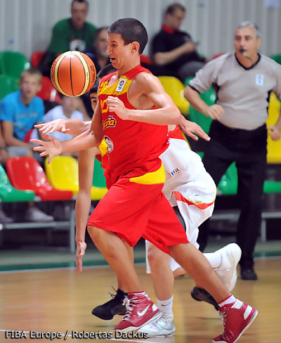Mercado Adecco Plata: Ángel Cepeda dirigirá a CEBA Guadalajara; Ricardo Pámpano abandona Cajasol y se convierte en el primer fichaje de Oviedo Baloncesto; renovaciones en bloque en Ávila