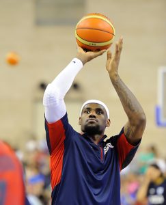 La Noche Americana: Jefferson y Millsap se alían para batir a Toronto en 3 prórrogas; el show de LeBron James, 32 puntos en la segunda parte; Phoenix tira del poder europeo, y Parsons supera a Harden