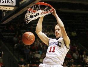 Josh Duinker cierra la plantilla de Cáceres Patrimonio de la Humanidad