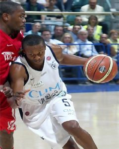 Tyus Edney sustituye a Elmer Bennett en Cajasol