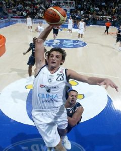 SL NBA: Belinelli destrozó a los Hornets con 37 puntos  y Sergio anota más que un Oden con problemas de faltas