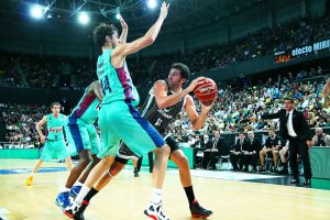 El termómetro de la (J19): ¿Podrá el Uxue Bilbao Basket asaltar el Palau Blaugrana? Hagan sus apuestas