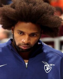 La temporada de Amal McCaskill: ¡Filipinas, China… y ahora Bosnia!