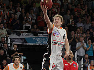 #LigasEXT Otra doble jornada en Alemania: Bayern München no arranca, Bayreuth líder, Allan Ray deslumbra en Ulm y Boki Nachbar, en Bamberg