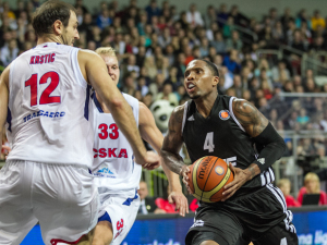 VTB League: Zalgiris da la sorpresa venciendo al CSKA con un gran K.Lavrinovic y con Sabonis como telonero vestido de corto; el partidazo de Rowland no sirve para ganar al Enisey