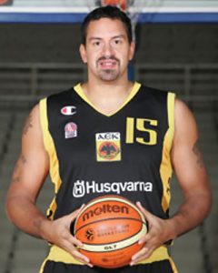 Brent Scott y Nestoras Kommatos, caminos opuestos