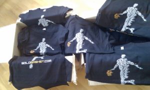 ¡Ya están! Llegaron las camisetas ¡En breve tendrás la tuya!