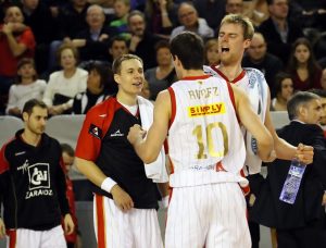 La clase de Michael Roll silencia al Nou Congost en el último cuarto (75-82)