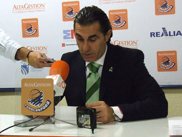 Continúa la intriga en el banquillo de Unicaja, con un nuevo comunicado