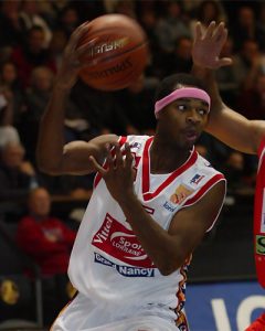 El polivalente Kirksay, ¿la guinda de la plantilla de Cajasol?