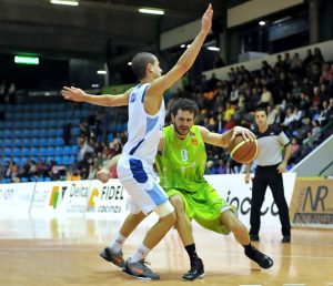 Iñaki Sanz, relevo temporal en Blusens Monbus para cubrir la baja de Andrés Rodríguez