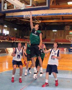 Oscar Andrés renueva en C.B. Tarragona