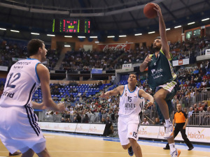 Euroleague Top 16 – J4 (miercoles y jueves): El Chacho, en estado de gracia; Khryapa, supremo. Madrid y CSKA siguen invictos