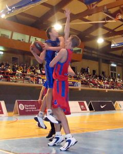 PERFIL DE JUGADORES Y ENTRENADORES