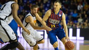 El Palau se rinde a un Jasikevicius que guía al Barça a la victoria ante Bilbao Basket (87-85)