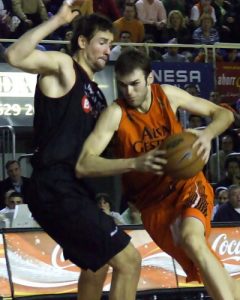 Alta Gestión Fuenlabrada: El equipo de las dos caras (con galería de fotos AG. Fuenla – L. Aro Bilbao)