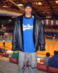 Empiezan los movimientos de mercado en la LEB