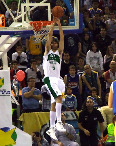 Rudy sin nada roto pero duda para próximo choque por fuerte contusión