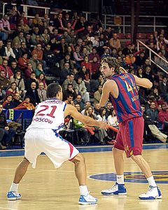 Grimau salva la crisis y la Penya se ahoga en su propia zona (con declaraciones)