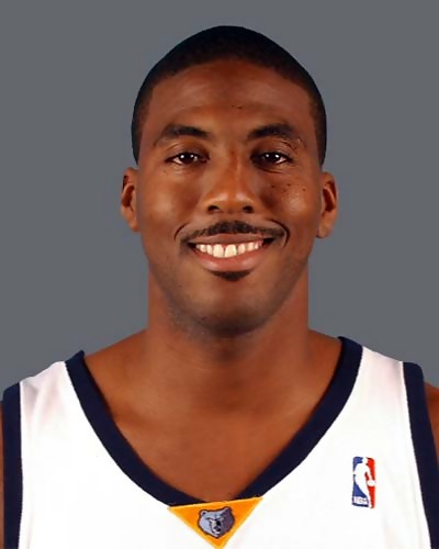 Primeros movimientos en los Grizzlies: Eddie Jones, cortado