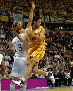 Zoco Plata: Roberto Guerra vuelve a su equipo de formación para reforzar el filial de la Adecco Plata. Isra Pampín, otra renovación en Palma Air Europa