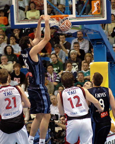 DKV se hace con otro gigante y ahora queda el 4 extracomunitario en mercado complicado