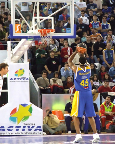 McDonald alcanza la perfección