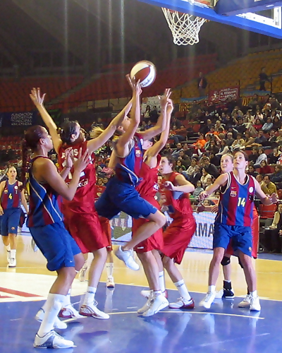 Se consumó lo inevitable: el UB Barça desaparece. El CB Olesa-Espanyol ocupará su plaza