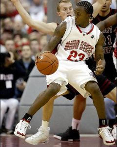 Ken Johnson refuerza el juego interior de Ford Burgos