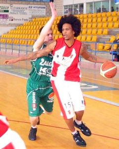 Alerta Cantabria cierra la incorporación de Betinho