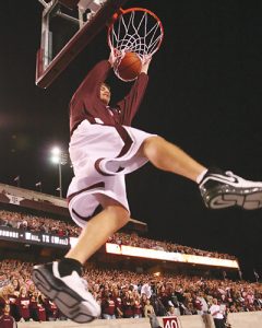 International Draft: Ficha de Antanas Kavaliauskas (2.08/84/P)